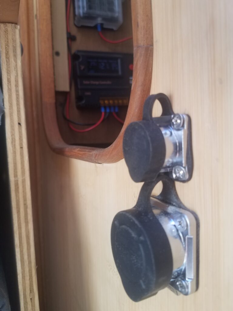 30 & 50 amp plugs